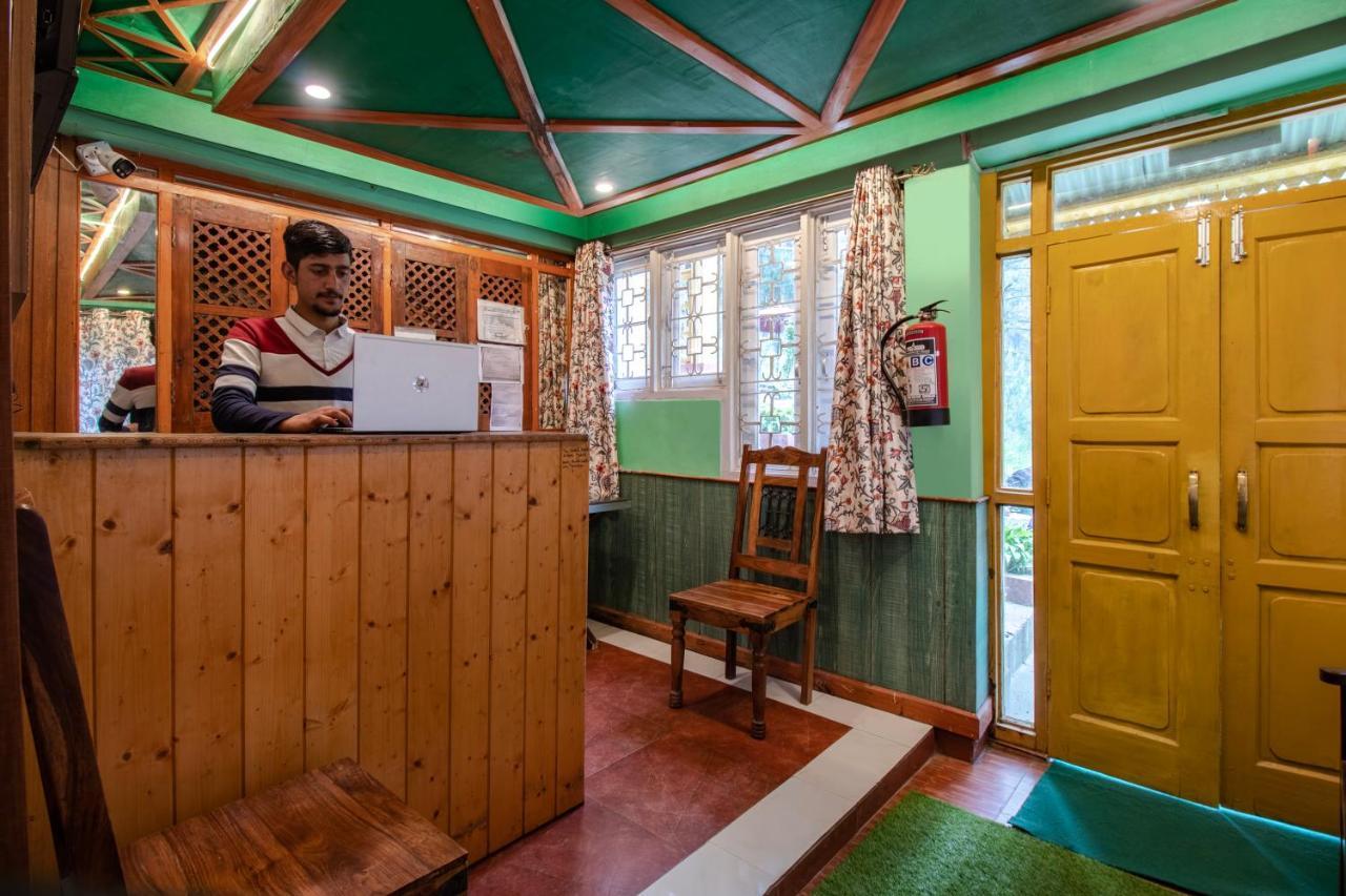 Hotel Little Silver Pahalgām Eksteriør billede