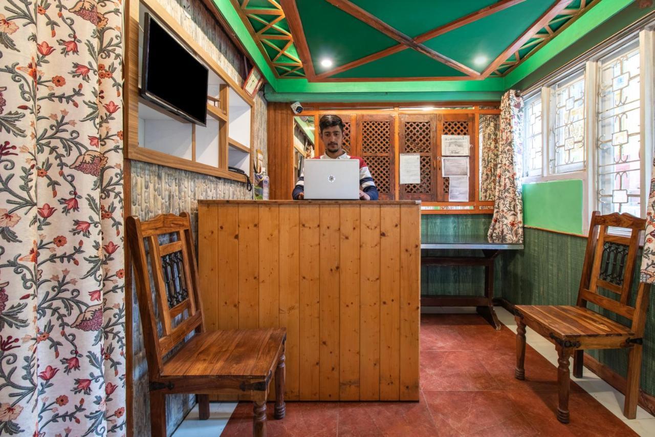 Hotel Little Silver Pahalgām Eksteriør billede