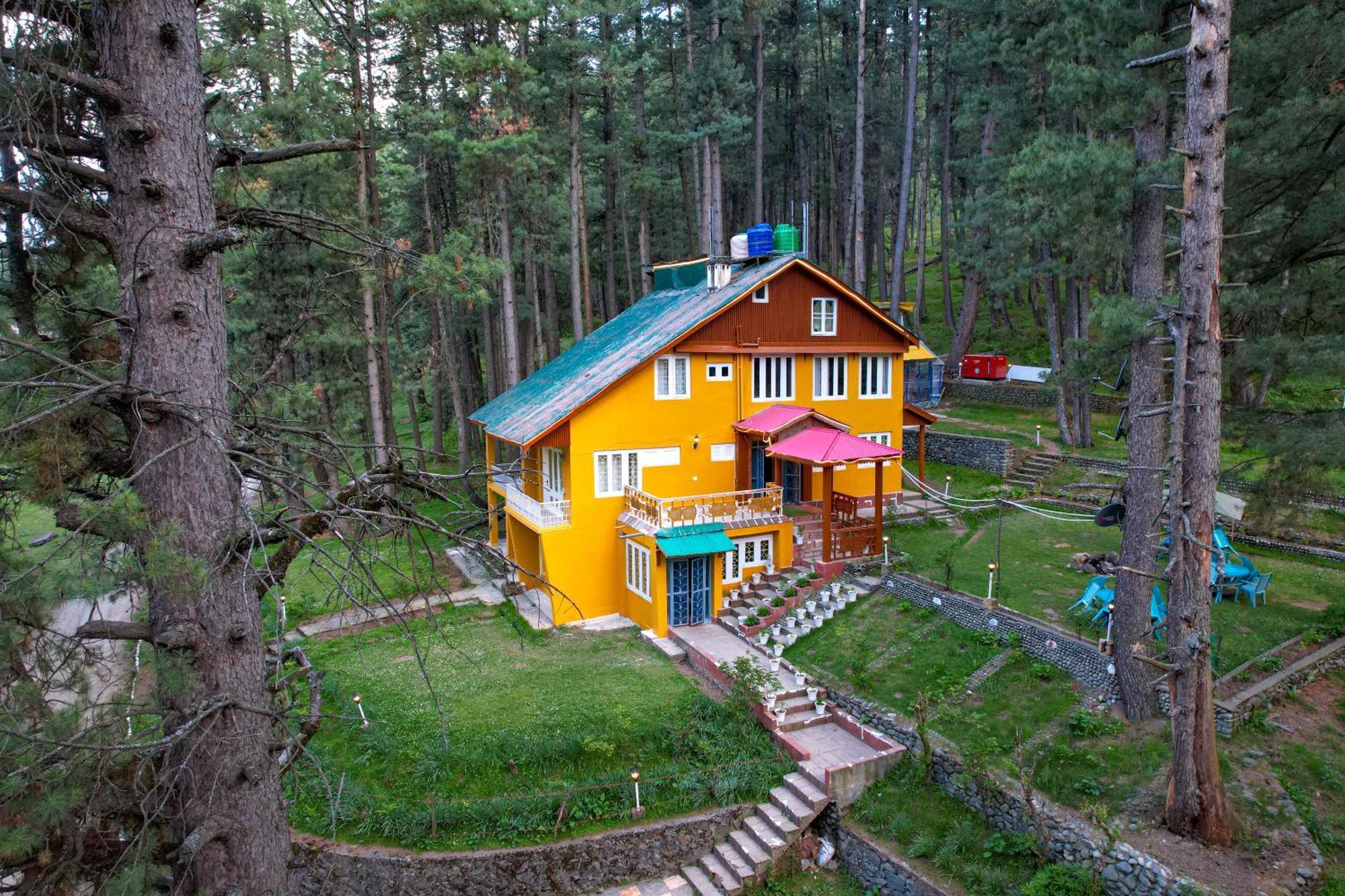 Hotel Little Silver Pahalgām Eksteriør billede