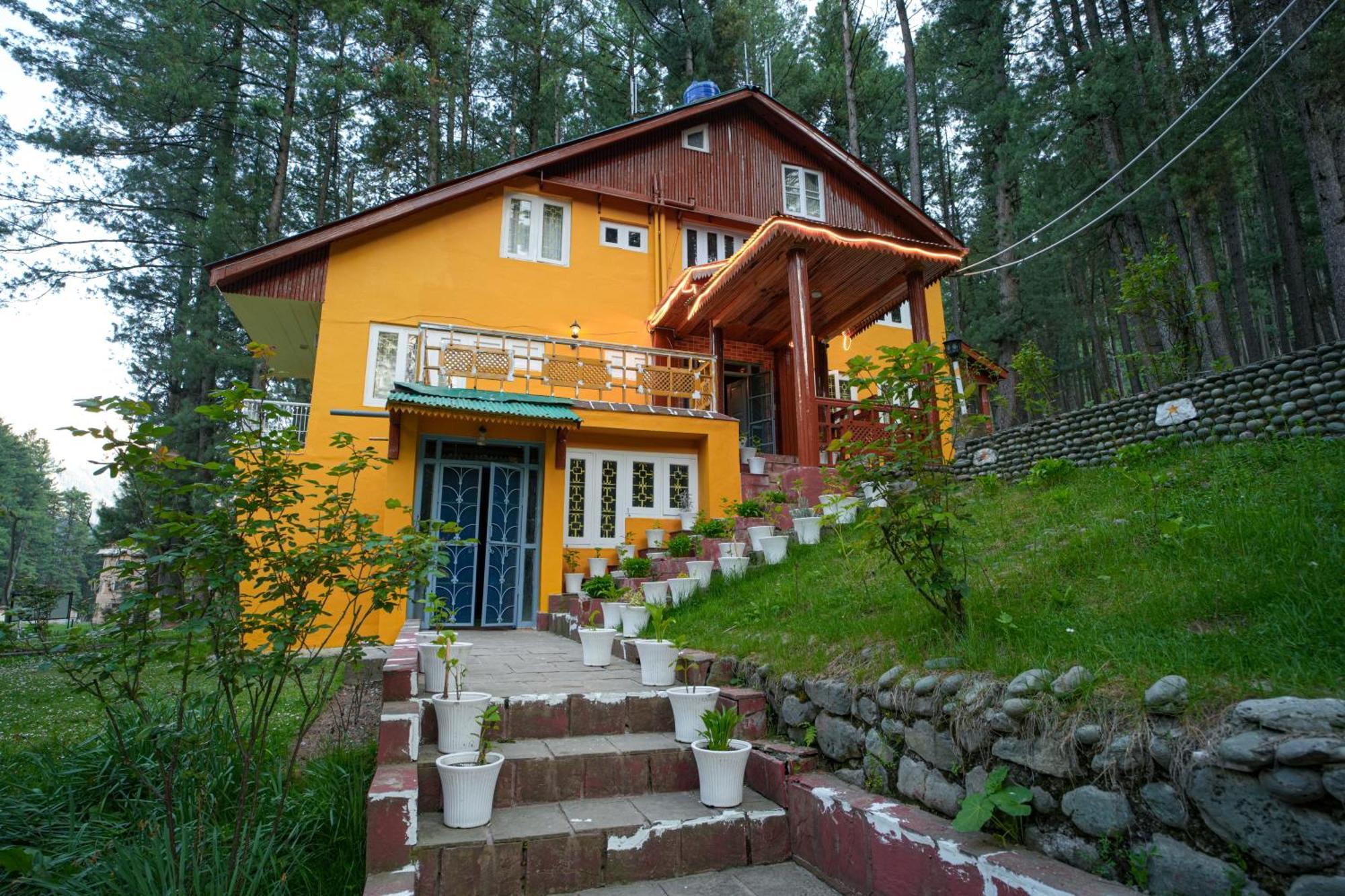 Hotel Little Silver Pahalgām Eksteriør billede